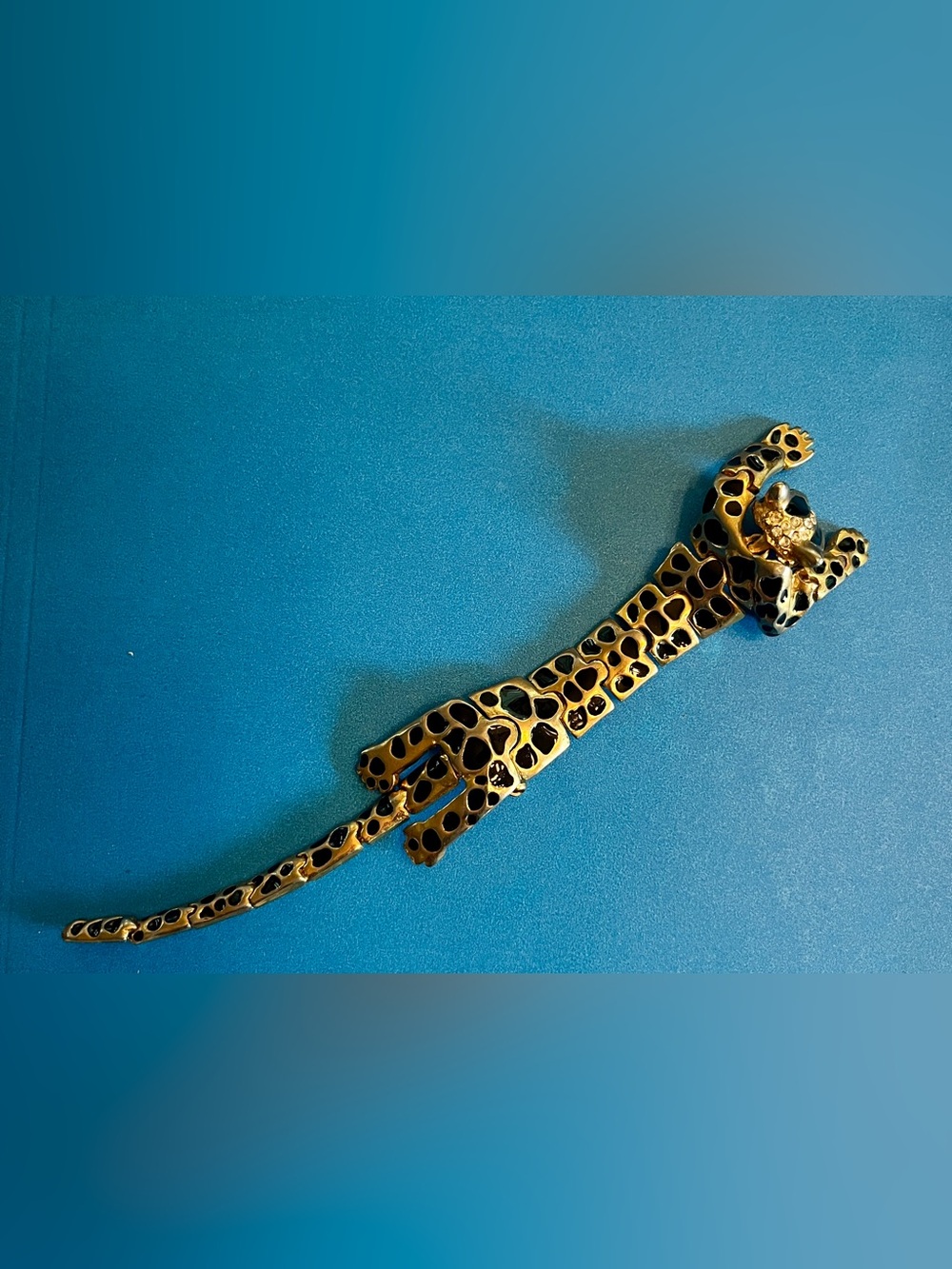 Leopard Articulated Gold Tone Enamel Brooch. Vintage!
